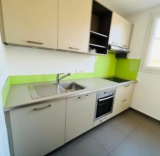 Logement A 10 Minutes A Pied De La Gare Centre